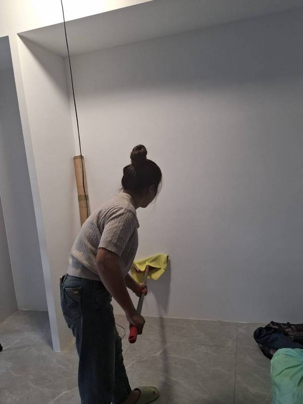 �y�������C��ӲM