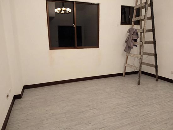 �y�����C��ӲM