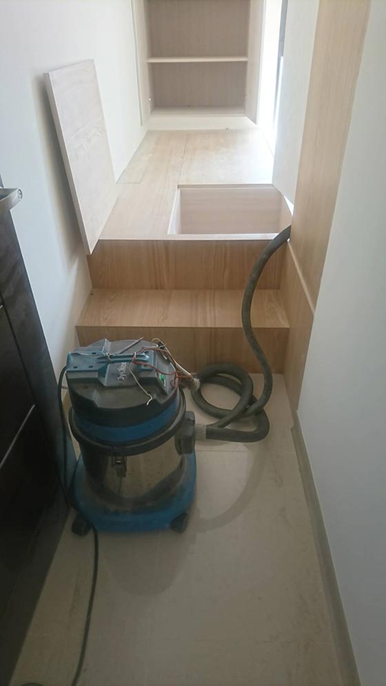 �y����βM��