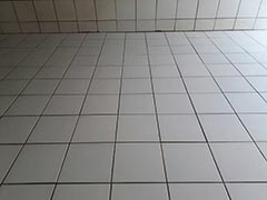 �y���j�ӻW�����M�~