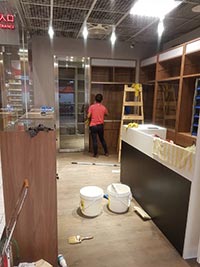 �y�������M��